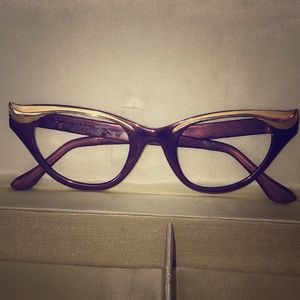 Beautiful vintage eyeglass frames